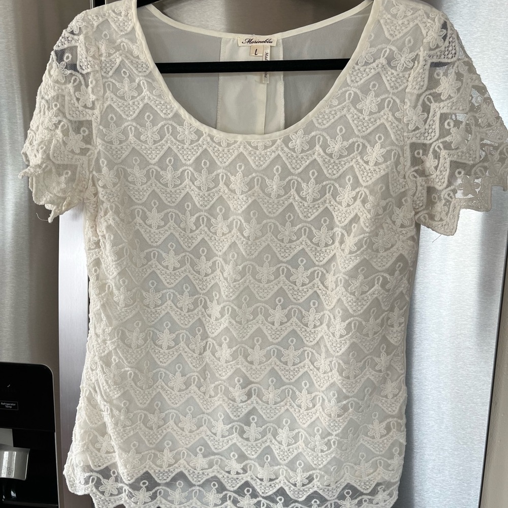Lacy dress shirt marineblu brand size Large cream colored